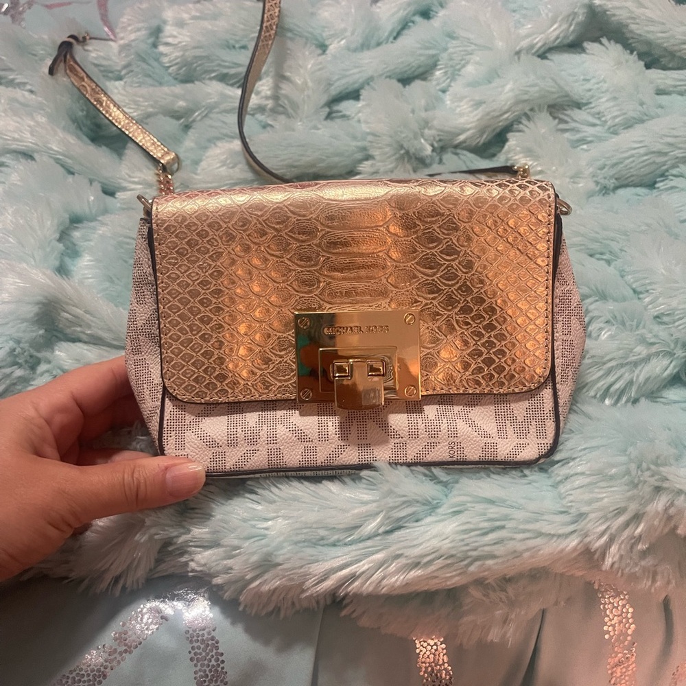 Michael Kors small crossbody purse